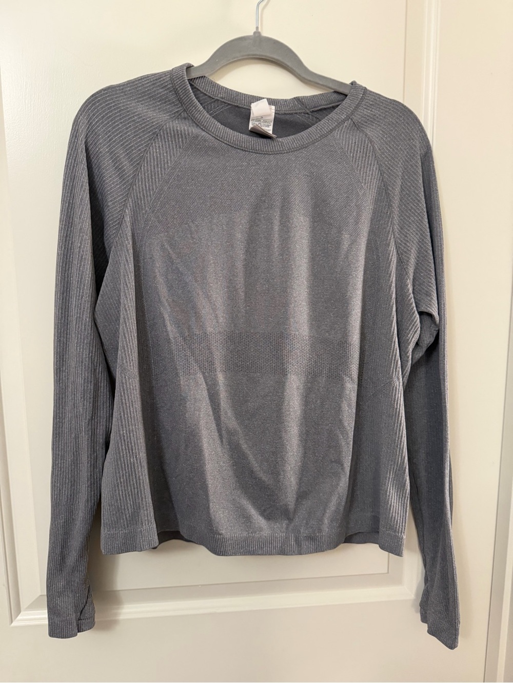 2 Old Navy activewear, long sleeve Tees